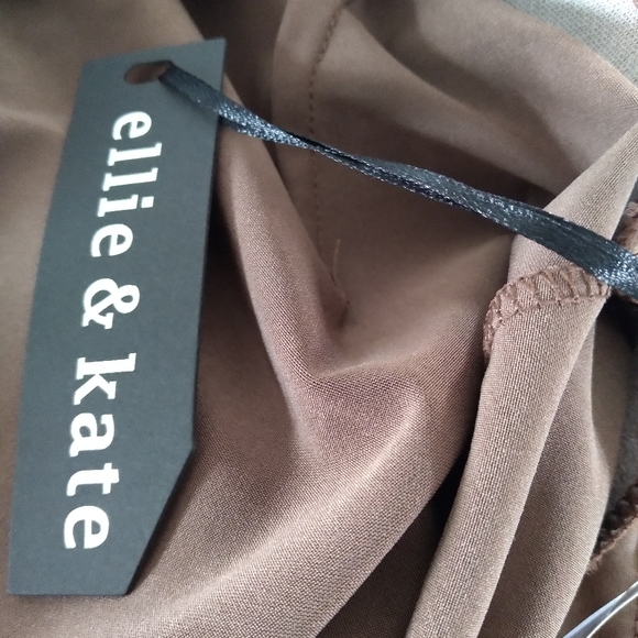 Ellie & Kate Brown Skirt Faux Leather Stretchy Size Medium - Picture 10 of 12